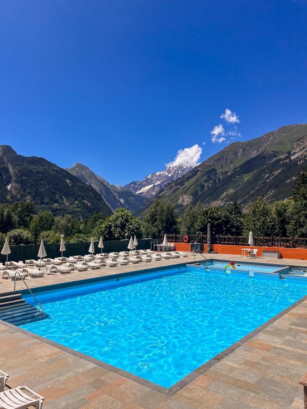 Bijoux Des Alpes - Mont Blanc Village La Salle Εξωτερικό φωτογραφία