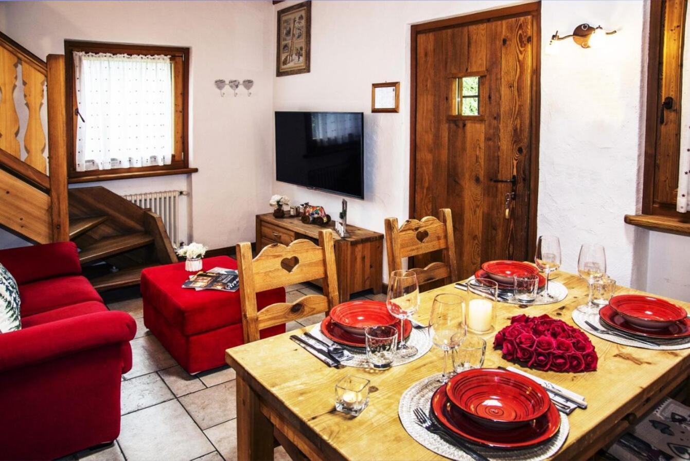 Bijoux Des Alpes - Mont Blanc Village La Salle Εξωτερικό φωτογραφία