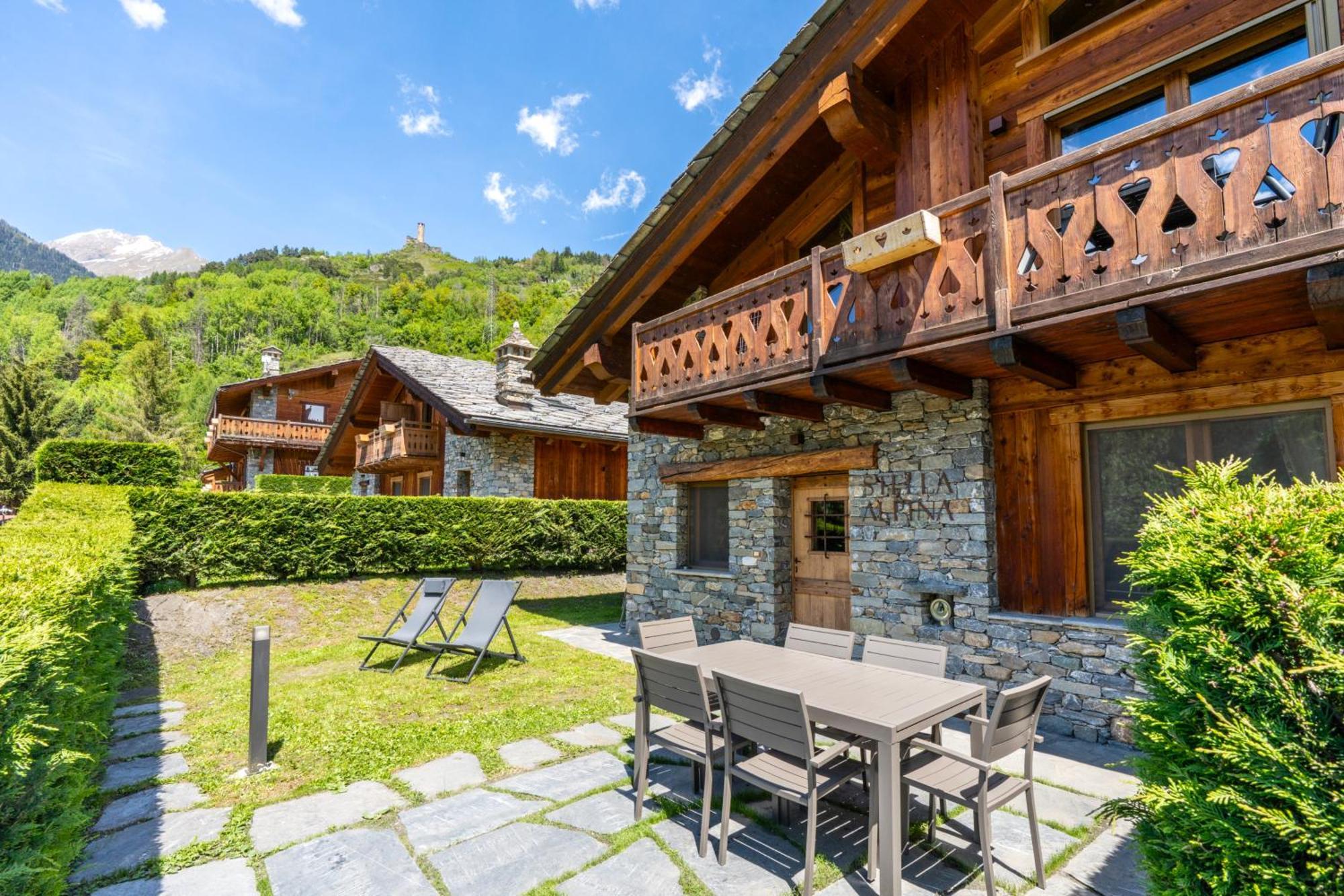 Bijoux Des Alpes - Mont Blanc Village La Salle Εξωτερικό φωτογραφία