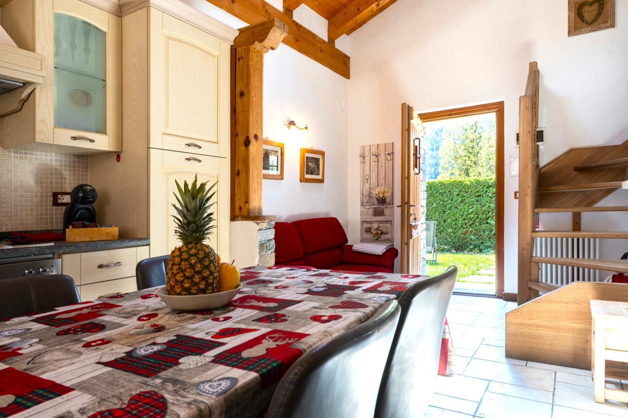 Bijoux Des Alpes - Mont Blanc Village La Salle Εξωτερικό φωτογραφία