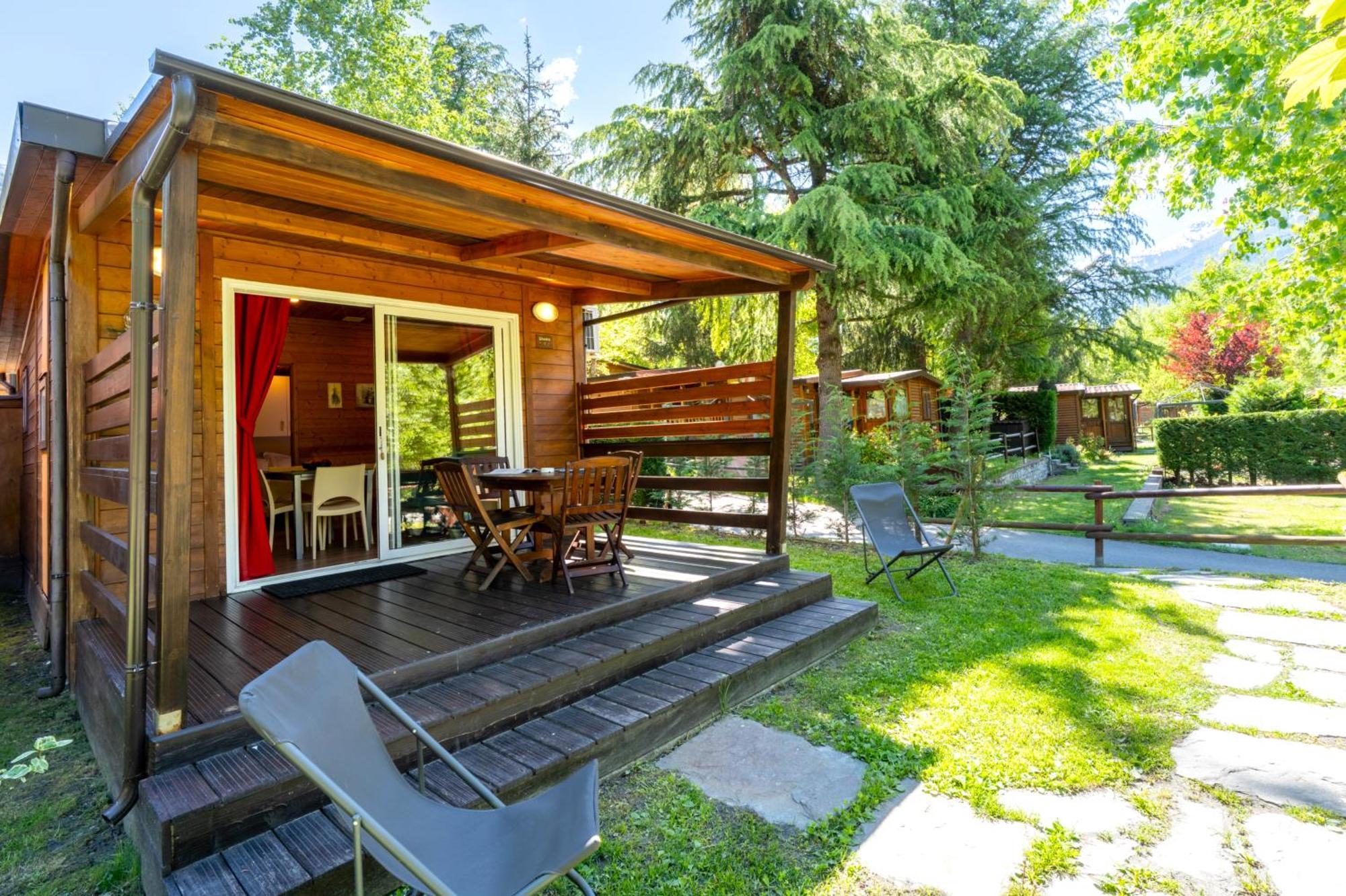 Bijoux Des Alpes - Mont Blanc Village La Salle Εξωτερικό φωτογραφία